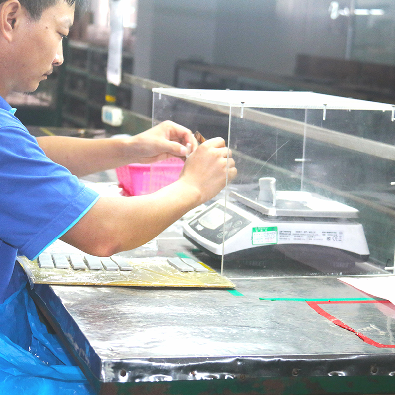 How Do You Select the Right Silicone Keypad Supplier for Your Needs10